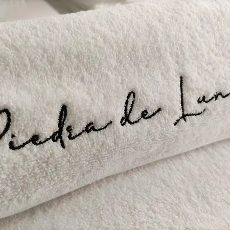 Konukevi Piedra De Luna